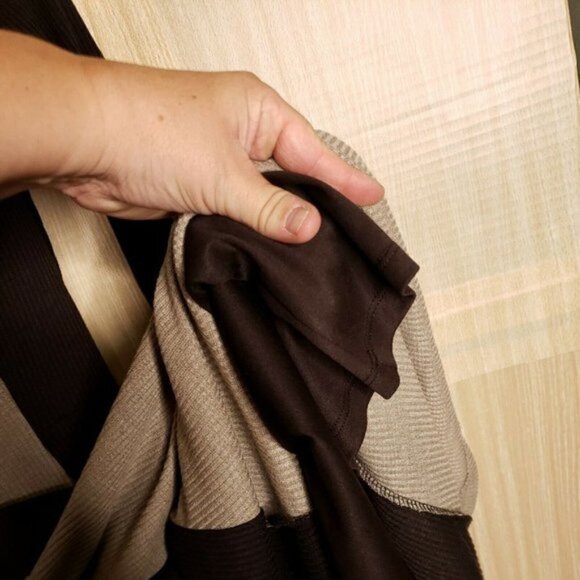 Robbie Bee NWT Cowl Neck Thermal Petite Dress - Picture 4 of 10